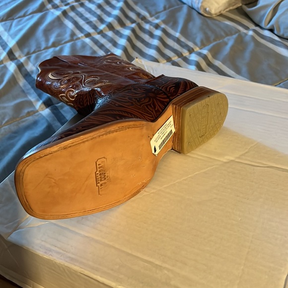 men's cowboy boots with printed design in brown color size 11 for men - Picture 3 of 5